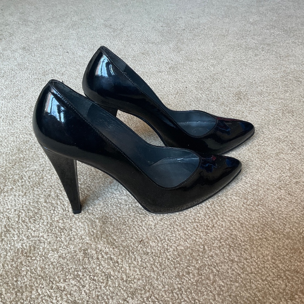 Stuart Weitzman 4” Patent Leather Pumps Size 6.5